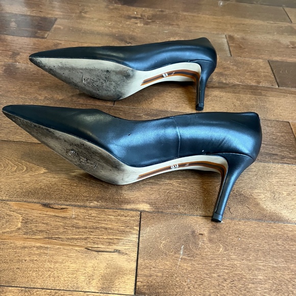 Sam Edelman Vienna Pumps - Picture 6 of 8
